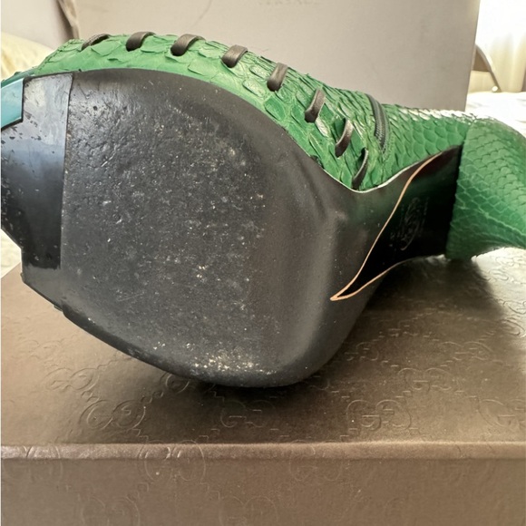 Versace booties - Picture 3 of 5